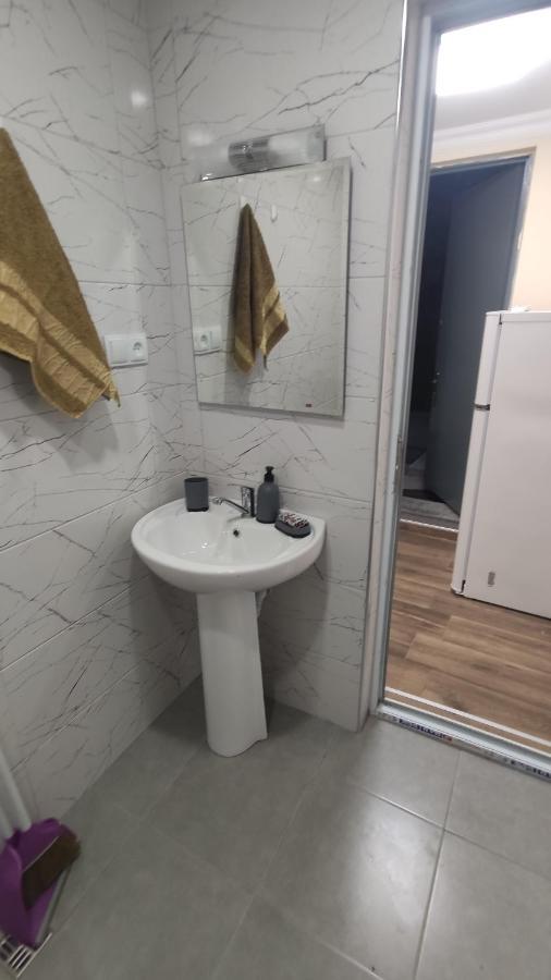 Home Apartments บาทูมิ ภายนอก รูปภาพ